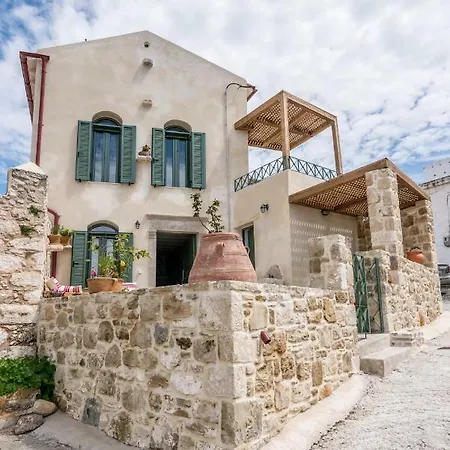 Holiday home Fotini's House Petrokefalion
